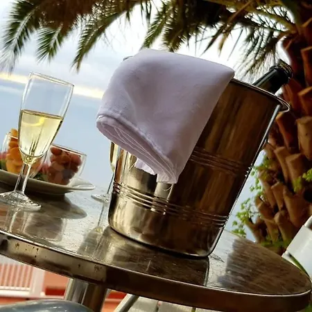 Апартаменты Wish Were Here